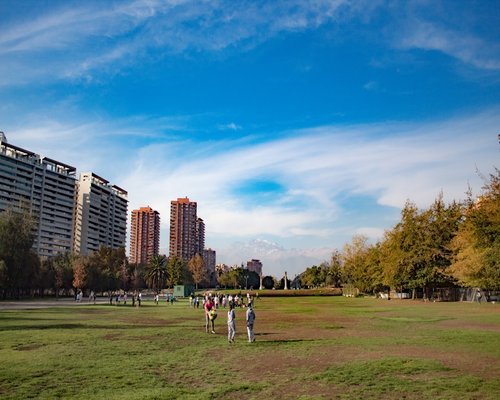 calm walk through a Chilean city park
